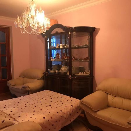 Mini Hotel Amra Pizunda Bagian luar foto