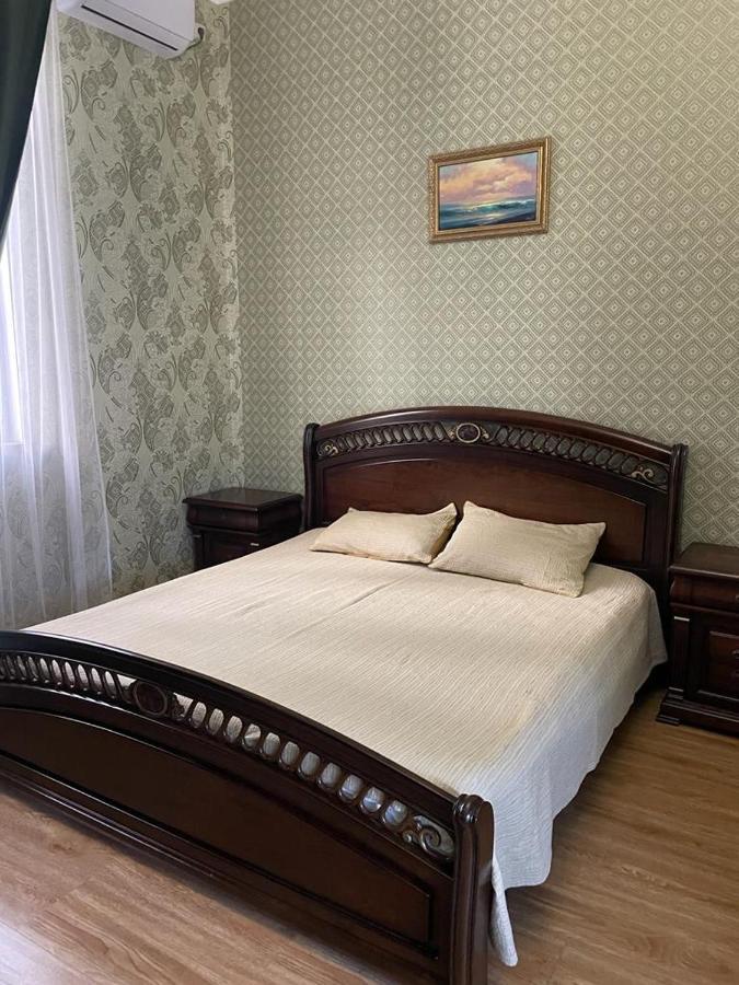 Mini Hotel Amra Pizunda Bagian luar foto