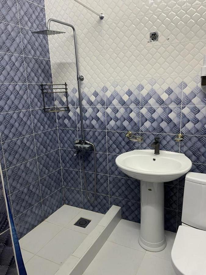 Mini Hotel Amra Pizunda Bagian luar foto