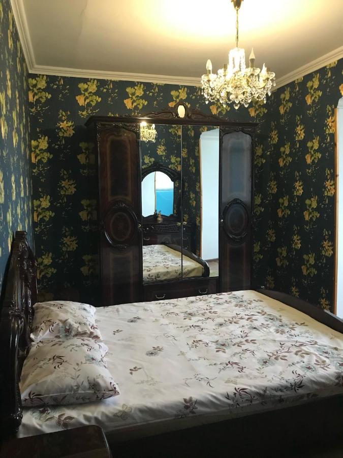 Mini Hotel Amra Pizunda Bagian luar foto