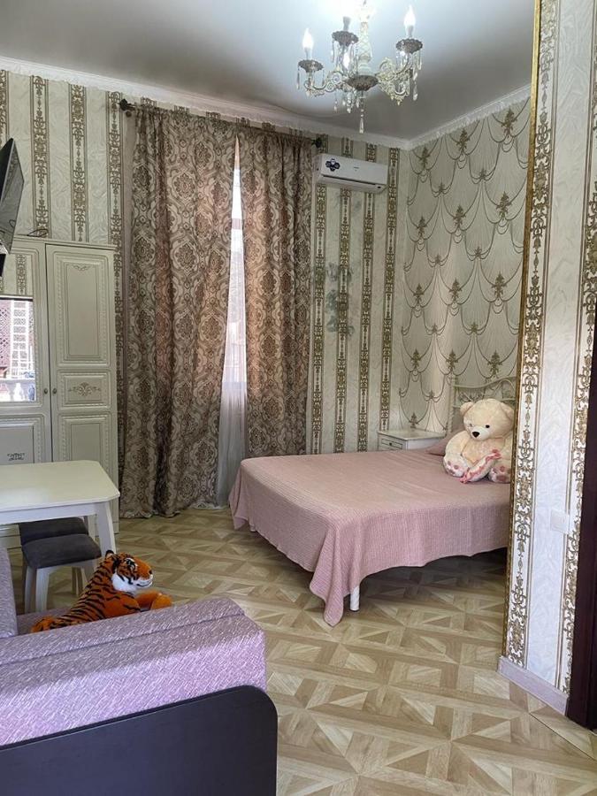Mini Hotel Amra Pizunda Bagian luar foto